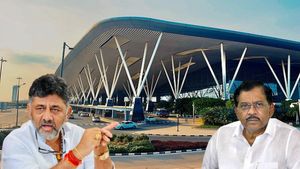 'ಪರಂ'ಗೆ 'ಬಂಡೆ' ಪಂಚ್! ಹೊಸ ಏರ್ಪೋರ್ಟ್ ನನ್ನೂರಿಗೇ ಬರಬೇಕು.. ಕೇಂದ್ರದಿಂದ ಅನುಮೋದನೆ ಪಡೆಯುತ್ತೇವೆ ಎಂದ ಡಿಕೆಶಿ