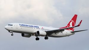 ಸಿಂಗಲ್ ಬಾಳೆಹಣ್ಣಿಗೆ 500 ರೂ. ಬೆಲೆ; ದುಬಾರಿ ಏರ್ ಪೋರ್ಟ್ ಎಂದು ಟೀಕಿಸಿದ ಪ್ರಯಾಣಿಕರು.!