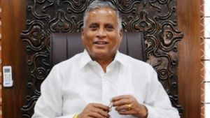 Bengaluru 2nd airport: 'ಶಿರಾದಲ್ಲಿ 2ನೇ ಅಂತಾರಾಷ್ಟ್ರೀಯ ವಿಮಾನ ನಿಲ್ದಾಣ ಬೇಕೇ ಬೇಕು'..ಕೇಂದ್ರ ಸಚಿವ ವಿ.ಸೋಮಣ್ಣ ಪಟ್ಟು..!