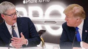 ಟ್ರಂಪ್ ಮಾಡಿದ ಕಿತಾಪತಿ! ಭಾರತಕ್ಕೆ ಶಾಕ್.. ಇಂಡಿಯಾದಲ್ಲಿ ಆಪಲ್‌ ಫ್ಯಾಕ್ಟರಿ ತೆರೆಯಬೇಡಿ.. ನನಗೆ ಇಷ್ಟ ಇಲ್ಲ..!ಡೊನಾಲ್ಡ್ ಟ್ರಂಪ್