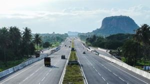 Karnataka Highway: ಕರ್ನಾಟಕ ಹೆದ್ದಾರಿ ಅಭಿವೃದ್ಧಿಗೆ ಕೇಂದ್ರದಿಂದ ಭರ್ಜರಿ ಬಂಡವಾಳ..2000 ಕೋಟಿ ಹೂಡಿಕೆ!