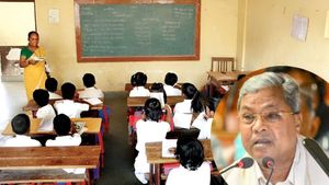ಕರ್ನಾಟಕದಲ್ಲಿ ಹೊಸ ಶಿಕ್ಷಣ ನೀತಿ: 5ನೇ ತರಗತಿ ವರೆಗೆ ಕನ್ನಡ-ಇಂಗ್ಲೀಷ್ ದ್ವಿಭಾಷಾ ನೀತಿ ಕಡ್ಡಾಯ!