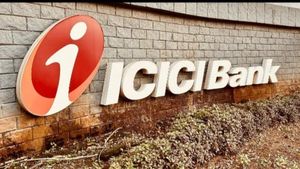 ICICI ಬ್ಯಾಂಕ್ ಮಿನಿಮಮ್ ಬ್ಯಾಲೆನ್ಸ್ ಕಡಿತ...ಗ್ರಾಹಕರ ಆಕ್ರೋಶಕ್ಕೆ ಮಣಿದು 50,000ದಿಂದ 15,000 ರೂ.ಗೆ ಇಳಿಕೆ!