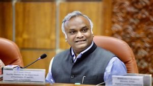 ಹುಬ್ಬಳ್ಳಿ-ಧಾರವಾಡ-ಬೆಳಗಾವಿಗೆ ಗುಡ್ ನ್ಯೂಸ್: HDB ಟೆಕ್ಸೆಲರೇಷನ್ 5.0 ಆರಂಭ, ಕ್ಲಸ್ಟರ್‌ಗೆ ಹೊಸ ಬಲ..!