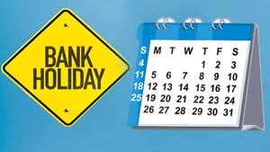 Bank Holidays: ಅಕ್ಟೋಬರ್ 5ರವರೆಗೂ ಬ್ಯಾಂಕ್‌ಗಳಿಗೆ ರಜೆ..ದಸರಾ, ದುರ್ಗಾ ಪೂಜೆ ಹಿನ್ನೆಲೆ ಕರ್ನಾಟಕದಲ್ಲಿ ಯಾವಾಗ ಬಂದ್?