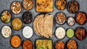 Hotel Food Price: ಜಿಎಸ್‌ಟಿ ಇಳಿಕೆ ಆದ್ರೂ ಹೋಟೆಲ್ ಫುಡ್ ಬೆಲೆ ಏಕೆ ಕಡಿಮೆಯಾಗ್ಲಿಲ್ಲ? ಕಾರಣ ಬಹಿರಂಗ!