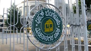 ಬೆಂಗಳೂರು ಜನರಿಗೆ ಗುಡ್‌ನ್ಯೂಸ್.. B-ಖಾತಾ ನಿವೇಶನ A-ಖಾತಾಗೆ ಆನ್‌ಲೈನ್‌ನಲ್ಲೇ ಪರಿವರ್ತಿಸಬಹುದು! ಹೇಗೆಂದು ತಿಳಿಯಿರಿ