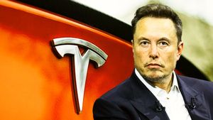 Elon Musk Salary: ಈ ದೇಶಗಳ ಜಿಡಿಪಿಗಿಂತಲೂ ಹೆಚ್ಚು ಎಲಾನ್‌ ಮಸ್ಕ್‌ ಸಂಬಳ! ಹೊಸ ದಾಖಲೆ ಬರೆದ ಟೆಸ್ಲಾ ಸಿಇಓ