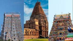 Hindu Temples: 2026ರಲ್ಲಿ ಈ ದೇವಾಲಯಗಳಿಗೆ ಭೇಟಿ ನೀಡಿ, ಪಕ್ಕಾ ಬ್ಯುಸಿನೆಸ್‌ನಲ್ಲಿ ಸಕ್ಸಸ್‌ ಕಾಣ್ತೀರಿ!