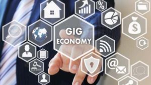 Gig economy: ನಗರದಿಂದ ಹಳ್ಳಿವರೆಗೂ ಬೆಳೆದ ಗಿಗ್‌ ವಲಯ...ನಗರ ಪ್ರದೇಶಗಳ ಆರ್ಥಿಕತೆ, ಉದ್ಯೋಗಕ್ಕೆ ಪುಷ್ಠಿ!