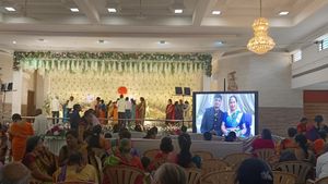 IndiGo-Hubballi: ಇಂಡಿಗೋ ವಿಮಾನ ರದ್ದು; ಆನ್‌ಲೈನ್‌ನಲ್ಲೇ ಆರತಕ್ಷತೆ ನೆರವೇರಿಸಿದ ಹುಬ್ಬಳ್ಳಿಯ ನವಜೋಡಿ