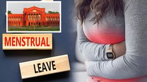 Karnataka Menstrual Leave: ರಾಜ್ಯ ಸರ್ಕಾರದ ಋತುಚಕ್ರದ ರಜಾ ಆದೇಶಕ್ಕೆ ಸಂಕಷ್ಟ! ಹೈಕೋರ್ಟ್‌ನಿಂದ ತಡೆ