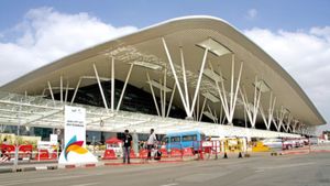 Bengaluru Airport: ಸದ್ದಿಲ್ಲದೇ ಪಾರ್ಕಿಂಗ್‌ ಶುಲ್ಕ ಹೆಚ್ಚಿಸಿದ ಬೆಂಗಳೂರು ಏರ್‌ಪೋರ್ಟ್‌! 10 ನಿಮಿಷಕ್ಕೆ 250 ರೂ.