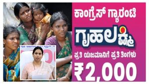 Gruhalakshmi Scheme: ಗೃಹಲಕ್ಷ್ಮಿ ಹಣ ಬಿಡುಗಡೆ ಬಗ್ಗೆ ಬಿಗ್‌ ಅಪ್ಡೇಟ್‌! ಸಚಿವೆ ಲಕ್ಷ್ಮೀ ಹೆಬ್ಬಾಳ್ಕರ್‌ ಹೇಳಿದ್ದೇನು?