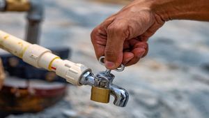 Bengaluru Water Cut: ಬೆಂಗಳೂರಿಗರೇ…ಈ ಭಾಗಗಳಲ್ಲಿ ನಾಳೆವರೆಗೂ ಕಾವೇರಿ ನೀರು ಬರಲ್ಲ! ಎಲ್ಲೆಲ್ಲಿ ತಿಳಿಯಿರಿ