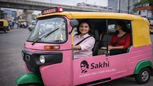 Women Auto Drivers: ಇಂದಿನಿಂದ ಬೆಂಗಳೂರಲ್ಲಿ ಮಹಿಳಾ ಆಟೋ ಡ್ರೈವರ್ ಕ್ರಾಂತಿ... ಸ್ವಾವಲಂಬನೆಯ ಹೊಸ ದಾರಿ!