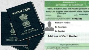 Karnataka Ration Card: ಪಡಿತರ ಚೀಟಿ ಪಡೆಯಲು ದೊಡ್ಡ ಬದಲಾವಣೆ.. ಆದಾಯ ಮಿತಿ 3 ಲಕ್ಷಕ್ಕೆ ಹೆಚ್ಚುವ ಸಾಧ್ಯತೆ