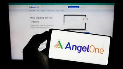Should You Buy Angel One Shares After Board Confirms Rs. 23 Dividend & 1:10 Stock Split?