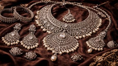 Silver Rate In India Crashes After 6-Day Rally Of Rs 46,000: Will Silver Price Fall Or Rise Ahead?