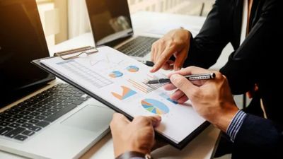 Stocks to buy: US ಸುಂಕದ ಬೆನ್ನಲ್ಲೇ ನಿಫ್ಟಿ ಮಿಂಚು, ಬ್ಯಾಂಕ್ ನಿಫ್ಟಿಗೆ ಶಾಕ್! ಈ 2 ಸ್ಟಾಕ್‌ಗಳಲ್ಲಿ ಲಾಭದ ಅವಕಾಶ!