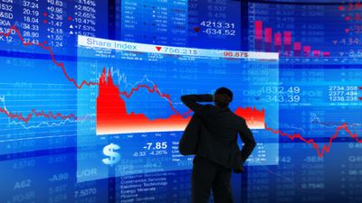 Stock Market Dip: ಟ್ರಂಪ್ 50% ಸುಂಕ ಘೋಷಣೆ ಬಳಿಕ ಭಾರತೀಯ ಷೇರು ಮಾರುಕಟ್ಟೆ ದುರ್ಬಲ ಆರಂಭ!