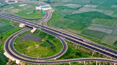 Bengaluru Road: ಬೆಂಗಳೂರು ಸವಾರರಿಗೆ ಬಿಗ್‌ ರಿಲೀಫ್‌! ಶೀಘ್ರದಲ್ಲೇ ನೈಸ್‌ ರೋಡ್‌ ಸಂಪರ್ಕಿಸುವ ರಸ್ತೆ ಆರಂಭ