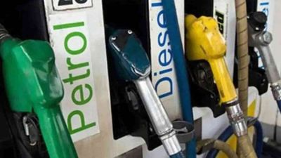Petrol Price Hike: ಪ್ರೀಮಿಯಂ ಪೆಟ್ರೋಲ್ ದರ ಏರಿಕೆ-ಲೀಟರ್ಗೆ 2 ಹೆಚ್ಚಳ, ಸಾಮಾನ್ಯ ಇಂಧನ ದರ ಸ್ಥಿರ