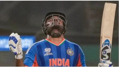 ഇന്ത്യയുടെ രക്ഷകനായി വീണ്ടും സഞ്ജു, ഇതുവരെയുള്ള സമ്പാദ്യം 100 കോടി എത്തുമോ, അറിയാം വിശദാംശങ്ങൾ