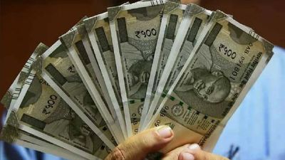 PF கணக்கு வைத்திருப்பவர்களுக்கு குட் நியூஸ்!! கணக்கு போட்டுட்டாங்க அக்கவுண்ட்டை தேடி வரும் பணம்!!