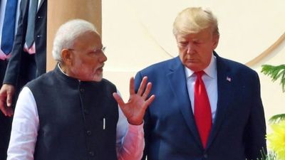 భారత రైతుల మెడపై వేలాడుతున్న అమెరికా సుంకాల కత్తి...జూలై 9న ఏం జరగబోతోంది ?