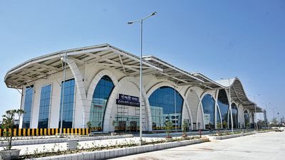 తెలంగాణ వాసులకు గుడ్ న్యూస్.. విమానాశ్రయాల్లా మారనున్న 4 రైల్వే స్టేషన్లు!