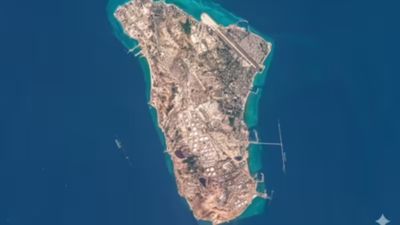 ఇరాన్ యుద్ధం.. హార్ముజ్ జలసంధిపై టెహ్రాన్ కీలక ప్రకటన.. ట్రంప్కు గట్టి వార్నింగ్