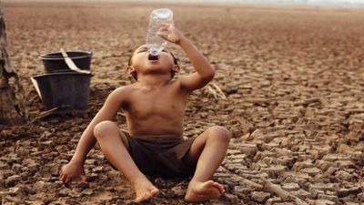 బెంగళూరులో తీవ్రమైన నీటి సంక్షోభం.. కర్ణాటకలో పలు జిల్లాలు నీటి కొరతతో విలవిల..