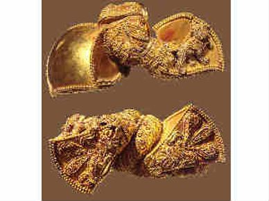 Gold futures hit new high, near Rs 28,000 as stocks turn sour