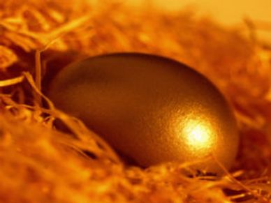 Gold prices drop 1%; good news during festivals