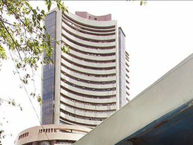 Buy Stocks at Lower Levels; A Pre-Budget Market Rally Likely
