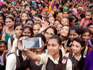 What Is The Best Way To Invest Small Amounts Every Month For Your Daughter?