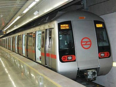 SBI Launches Contactless 'Delhi Metro SBI Card' With Multipurpose Use