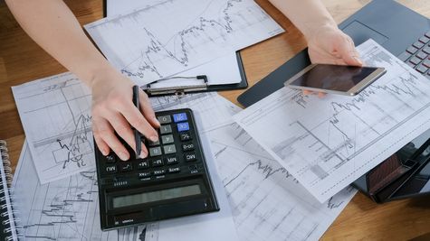 Fixed Deposits Vs Liquid Funds; Where To Invest For High Returns?