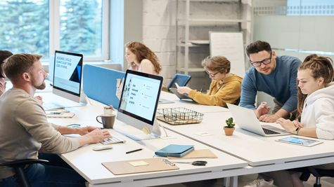  TCS, HCL Tech, Infosys, Wipro Together Let Go Of 21,859 Employees In Q2, But Not LTIM, TechM