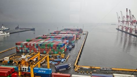 Large Goods Shipping: A Significant Revenue Source for Ports