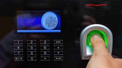 Lock Your Aadhaar Biometrics Today To Keep Your Aadhaar Data Safe And Avoid Aadhaar Card Scam, Here's How