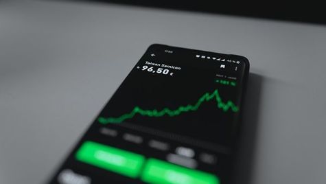 Risk Management in Short Selling: Guard Your Investments