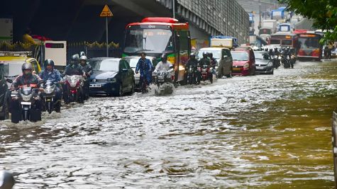  Heavy Rains Lash Tamil Nadu: How Insurance Can Safeguard Your Home And Car Against Climate Havoc
