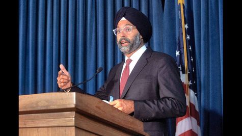 Piramal Capital Ex-MD and Associates Settle Insider Trading Charges