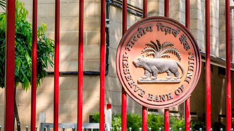 RBI Imposes Fines Worth Rs 2.4 Cr On Visa Along With Ola Fin & Manappuram Fin For Regulatory Violations