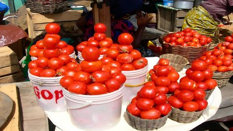 Tomato Prices Skyrocket Beyond Rs 100/Kg In Several Cities Along With NCR; Find Rates Of Onion, Potato