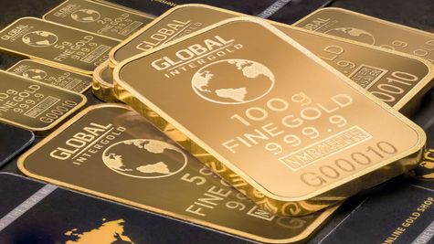 Bangalore Gold Prices Shine Bright: 22K/100g Gold Rises Rs.6000, Silver Holds Ground for 4th Session