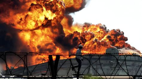 Massive Fire Breaks Out At IOCL Facility In Vadodara, Emergency Response Teams Race; Stock In Focus