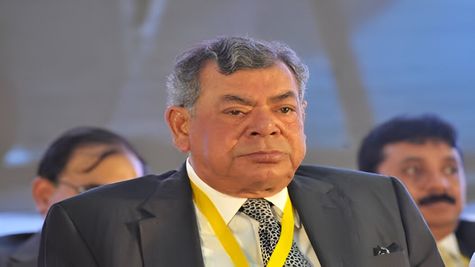 Essar Group Co-Founder Shashi Ruia Dies At 80